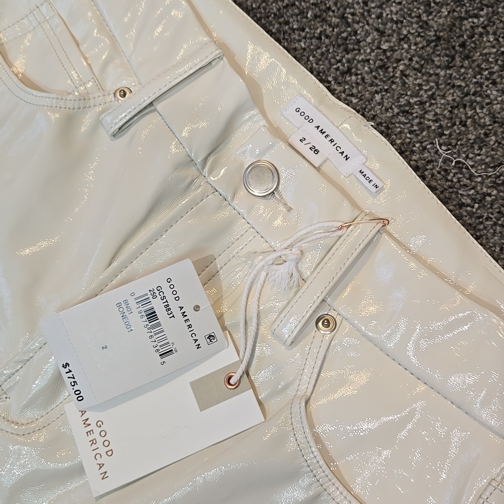 NWT Good American Women's Curve Fsux Leather Straight Leg Bone Jeans Sz 2/26 - Picture 8 of 15